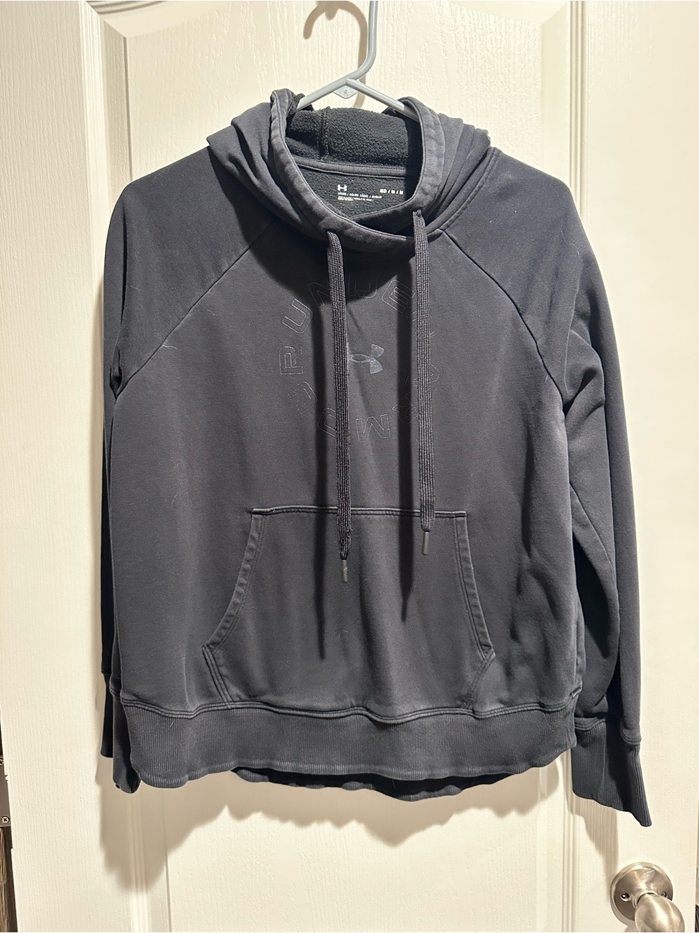 Under Armour women’s Black Fleece Hoodie size medium